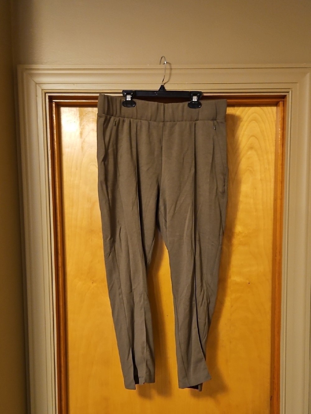 Universal Standard Pintuck Pants